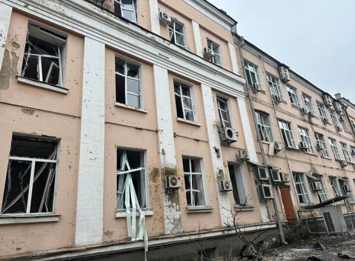 Під вогнем освіта: атака рф на будівлю Міністерства освіти і науки в Києві