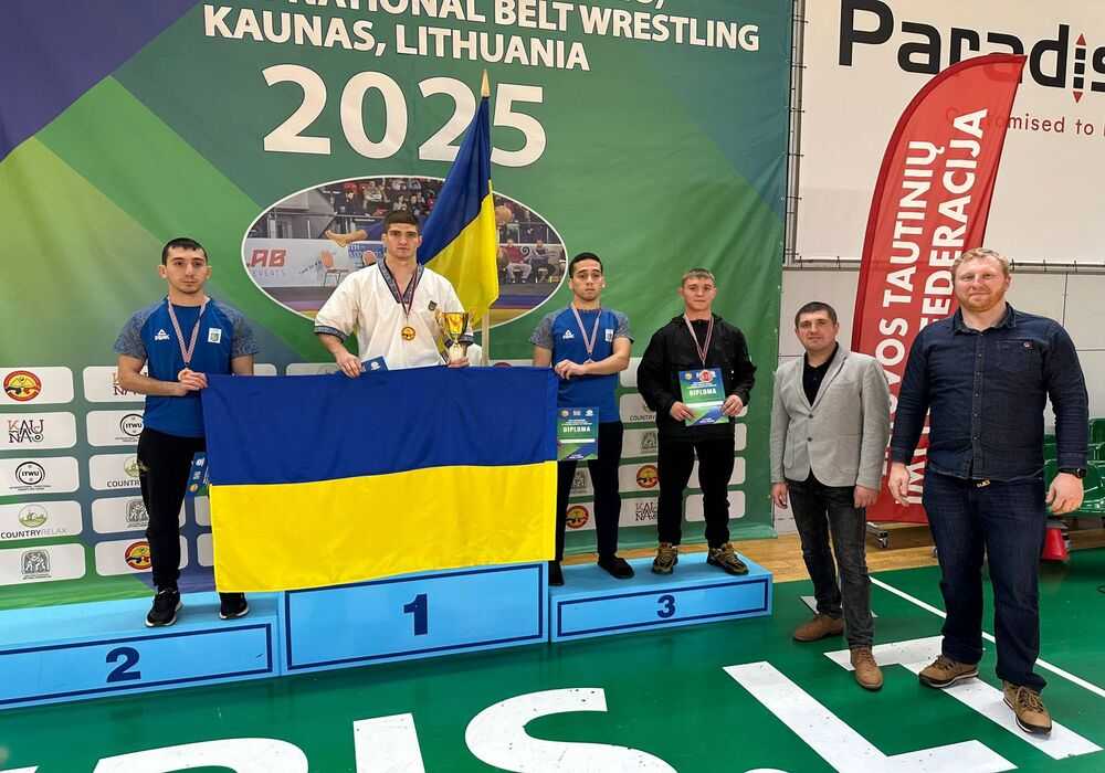 Підкорили світову арену: борці Київщини здобули 6 медалей на Чемпіонаті світу з української боротьби на поясах-2025