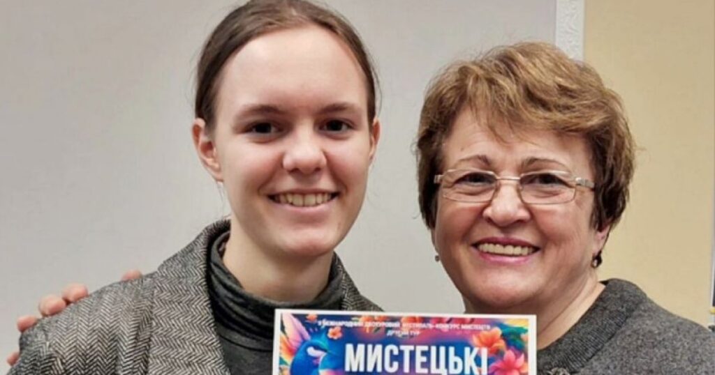 Славутич на міжнародній сцені: школярка та дует перемогли одразу у двох престижних конкурсах