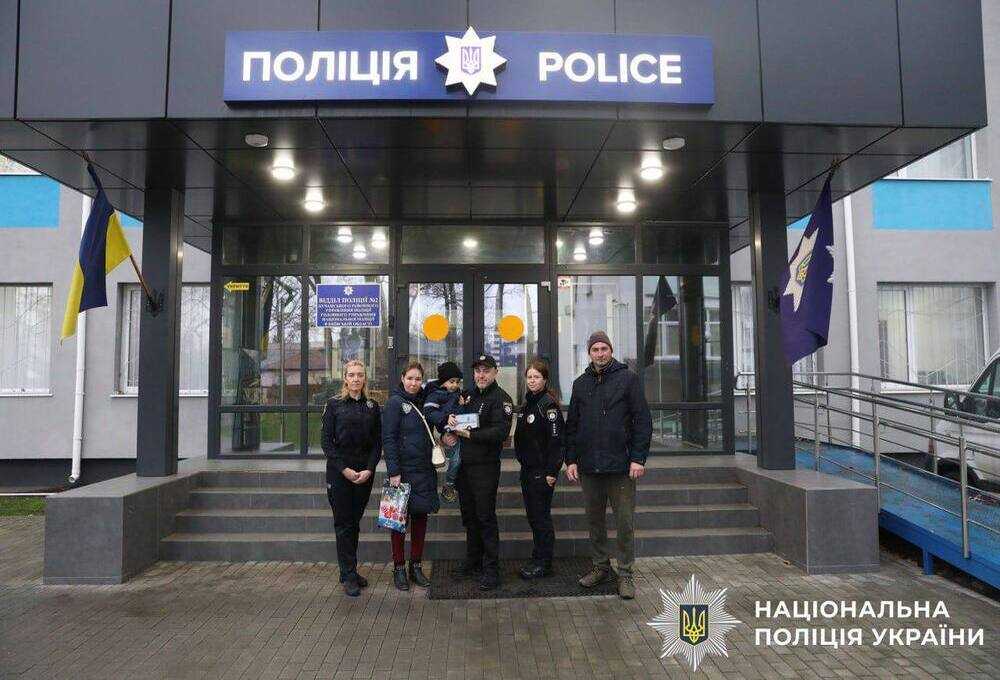 Святий Миколай у формі правоохоронця: мрія хлопчика з Ірпеня здійснилася