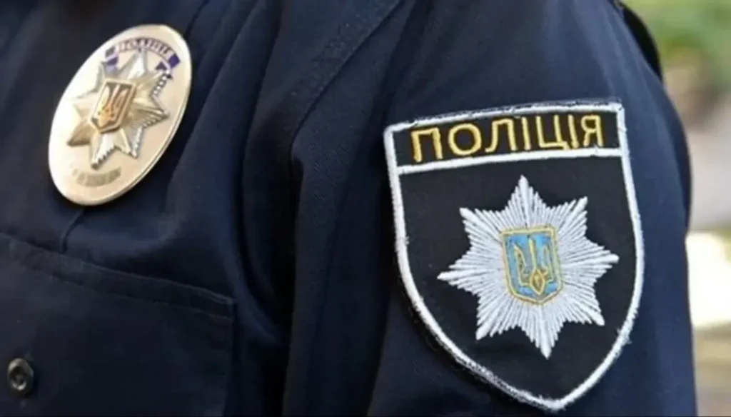 "Трагедія в космічній династії: син першого космонавта України Леоніда Каденюка знайдений мертвим у Києві, поліція розслідує обставини смерті".