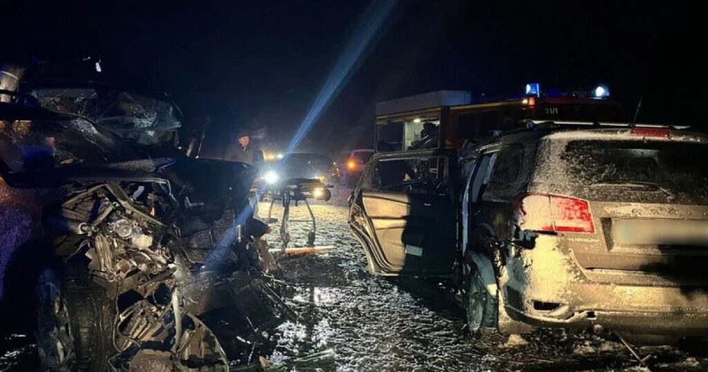 Трагічна ДТП на Київщині: маршрутка виїхала на зустрічну смугу, один загиблий у страшному зіткненні