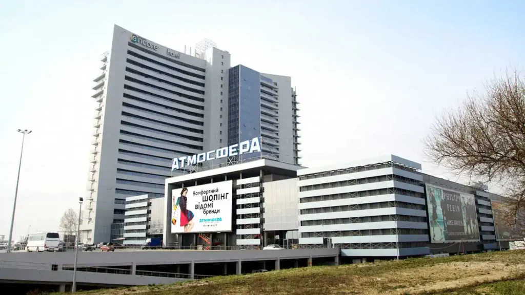 ТРЦ “Атмосфера” у Петропавлівській Борщагівці