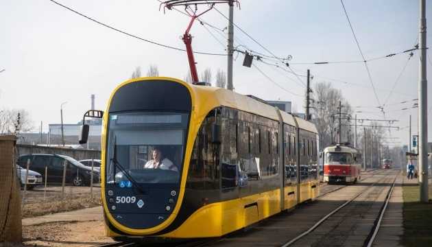 У столиці повністю відновлено роботу електричного транспорту, забезпечуючи безперебійне сполучення для жителів та гостей міста.