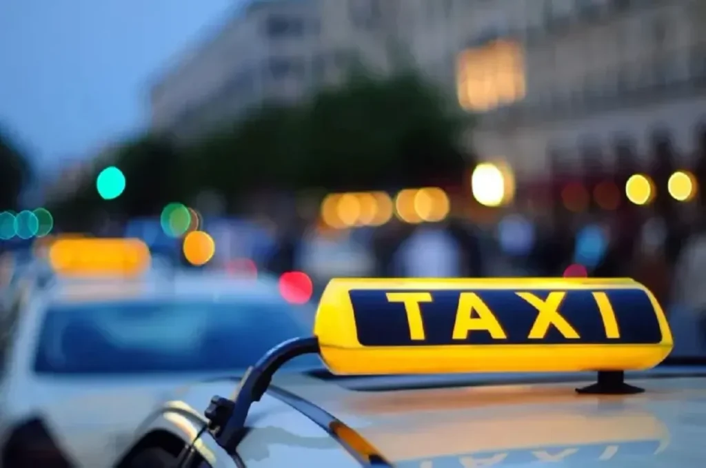 Київ стає містом, що ніколи не спить: таксі тепер доступні 24/7 для зручності пасажирів