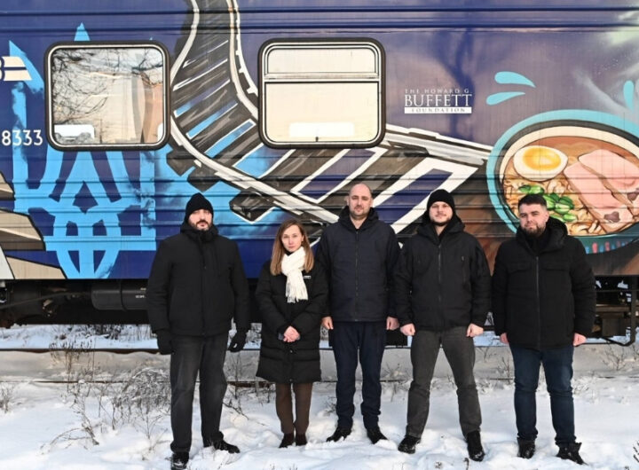 Київщина гріється разом: потяг-кухня, фудтраки й вагони незламності проти морозів і блекаутів