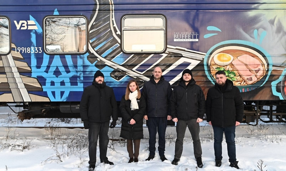 Київщина гріється разом: потяг-кухня, фудтраки й вагони незламності проти морозів і блекаутів