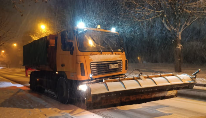 Українців попередили про позапланові відключення світла з 8 січня: Свириденко назвала причини енергетичної кризи