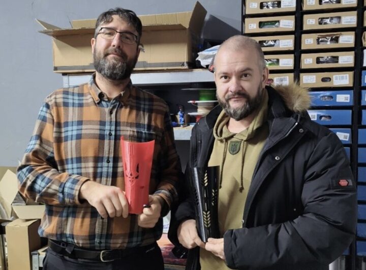 Унікальне партнерство в Ірпінській громаді: ветерану з Київщини виготовили персоналізовану 3D-накладку на протез