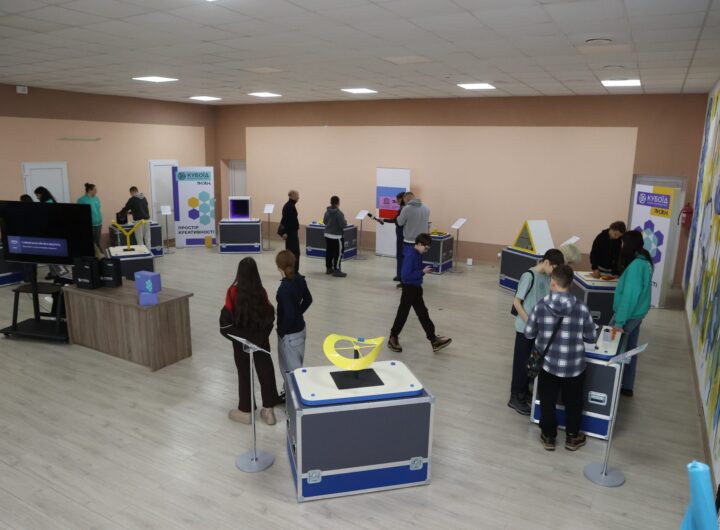 В Ірпені презентували унікальний проєкт: у тестовому форматі запрацював Мандрівний музей математики «Кубоїд»