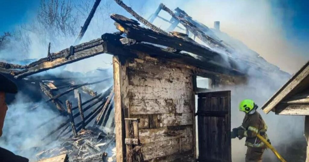 Подружжя спалило пів гектара землі та сусідський сарай на Київщині
