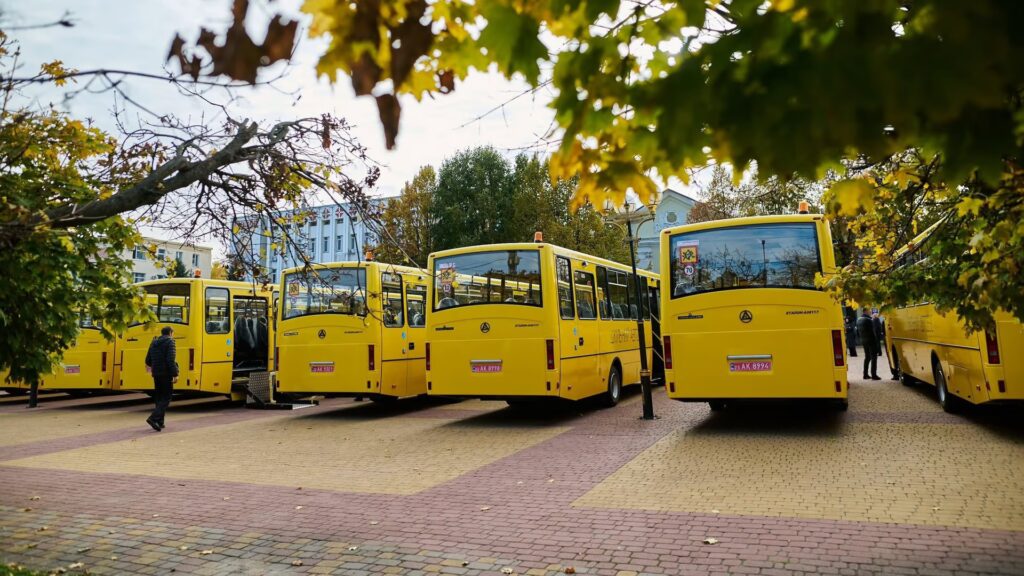 Проблема міського транспорту: кожен п'ятий автобус, трамвай чи тролейбус Києва на ремонті